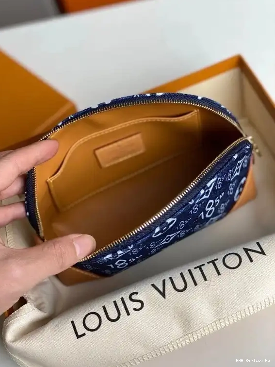 AAA Replica Ru POUCH PM 1854 COSMETIC VUITTON LOUIS SINCE 0515
